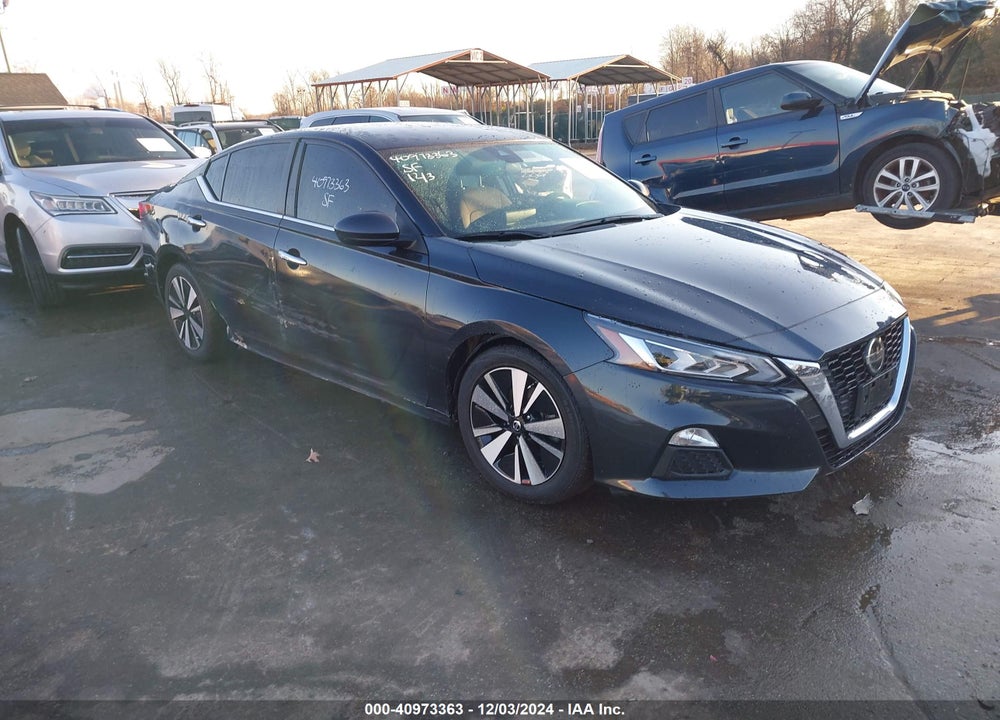 2021 NISSAN ALTIMA SV FWD VIN: 1N4BL4DV6MN405002