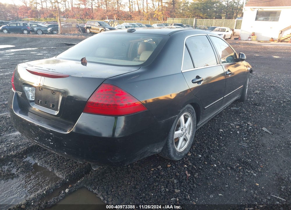 2007 HONDA ACCORD 3.0 EX VIN: 1HGCM66547A101152
