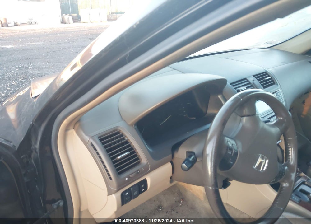 2007 HONDA ACCORD 3.0 EX VIN: 1HGCM66547A101152