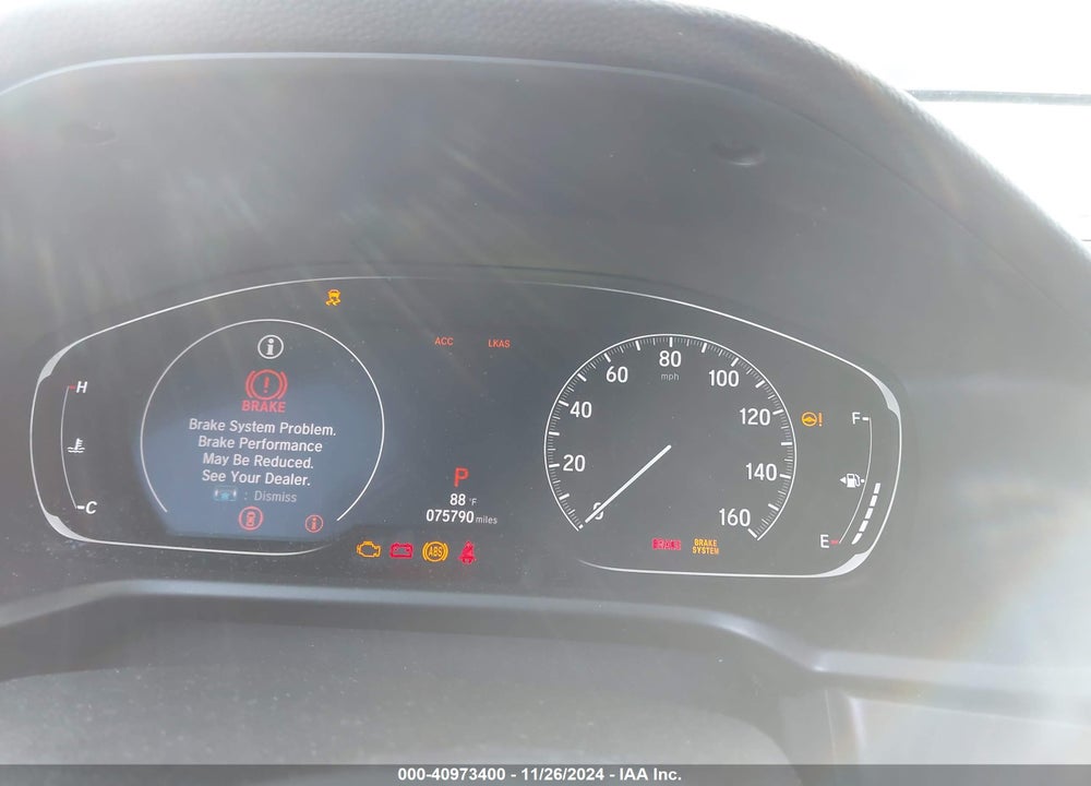2018 HONDA ACCORD VIN: 1HGCV1F93JA041892