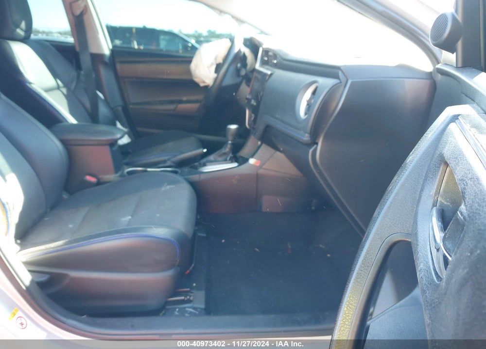 2018 TOYOTA COROLLA VIN: 2T1BURHE0JC058697