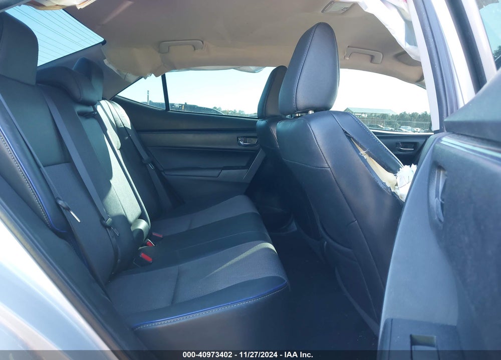 2018 TOYOTA COROLLA VIN: 2T1BURHE0JC058697