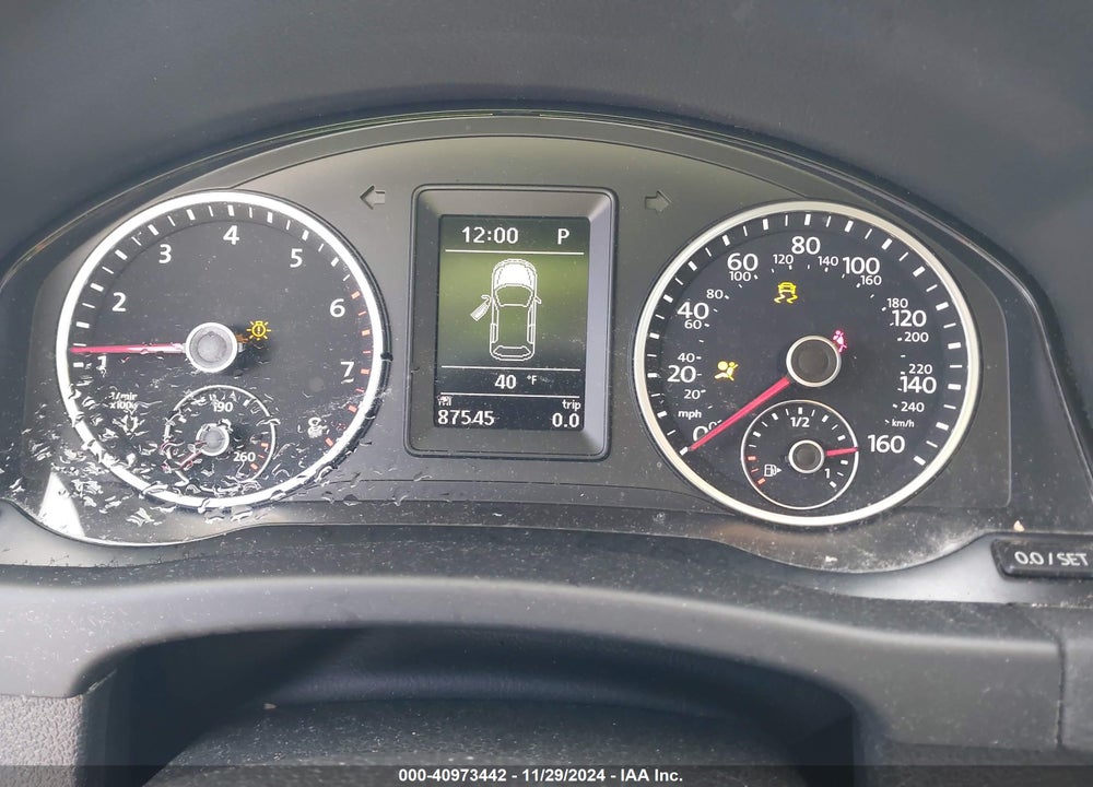 2017 VOLKSWAGEN TIGUAN 2.0T S VIN: WVGBV7AX6HK047771