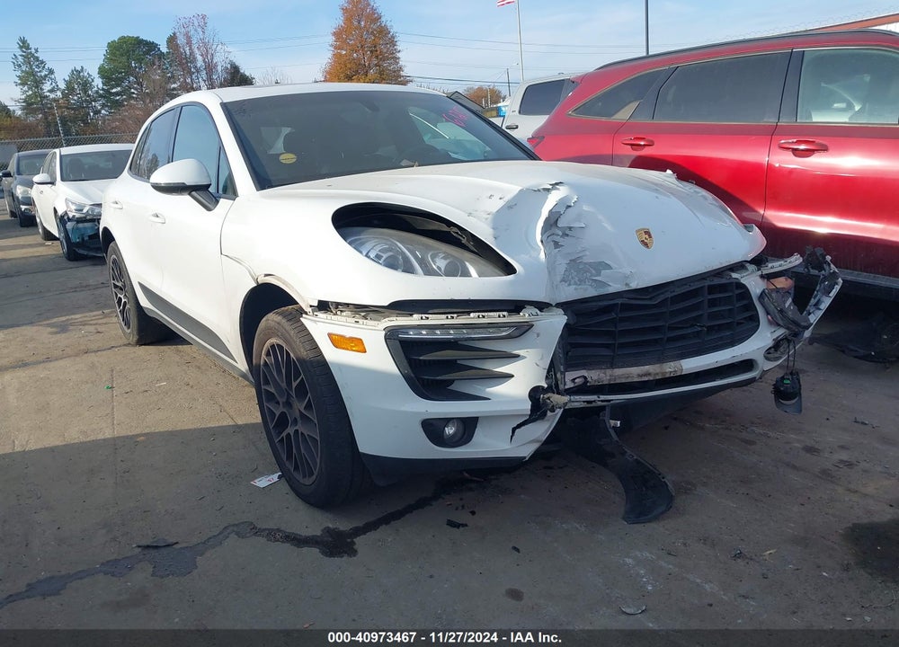2015 PORSCHE MACAN S VIN: WP1AB2A55FLB56125