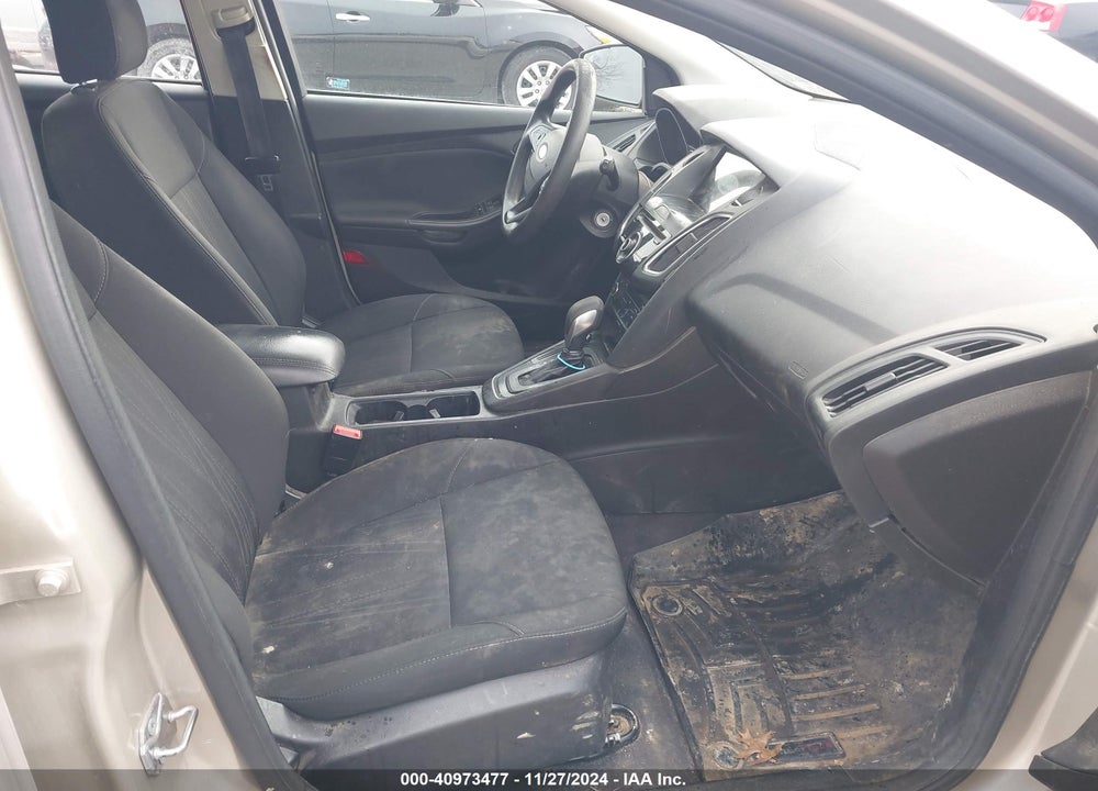 2017 FORD FOCUS SEL VIN: 1FADP3M29HL213779