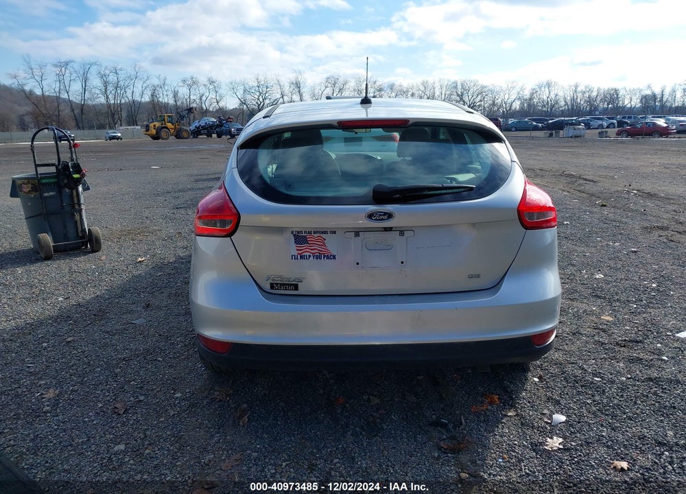 2017 FORD FOCUS SE VIN: 1FADP3K2XHL229007