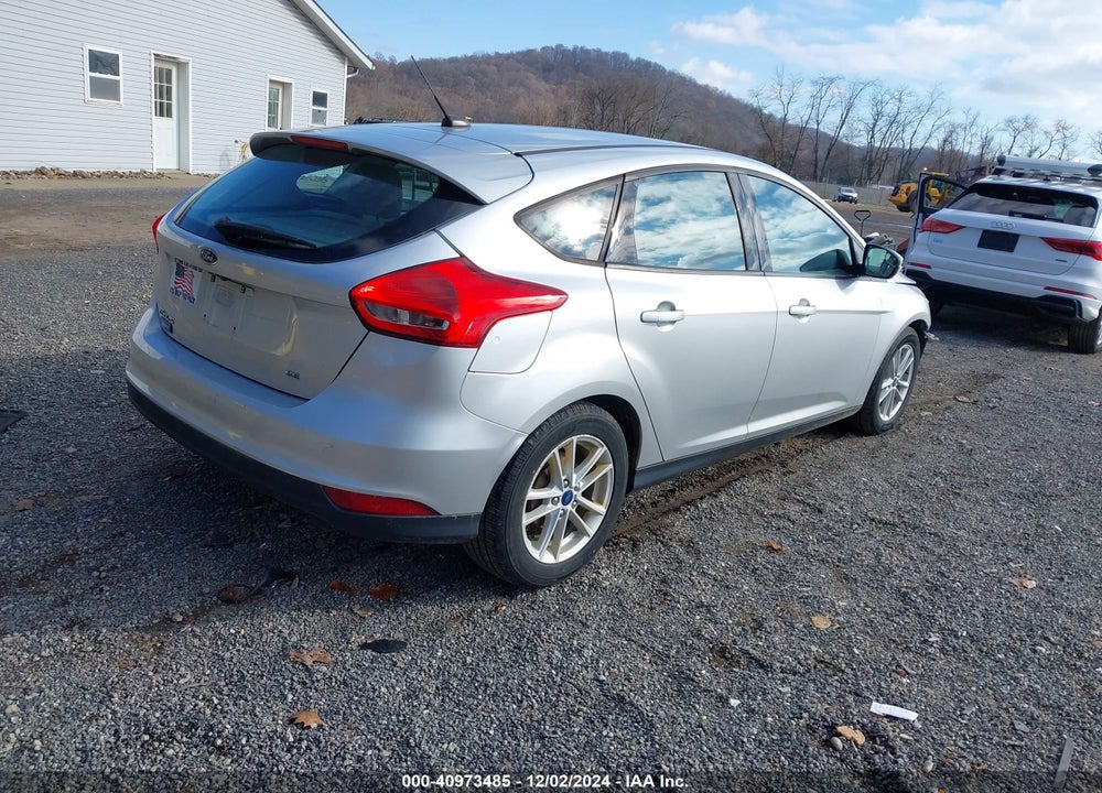 2017 FORD FOCUS SE VIN: 1FADP3K2XHL229007