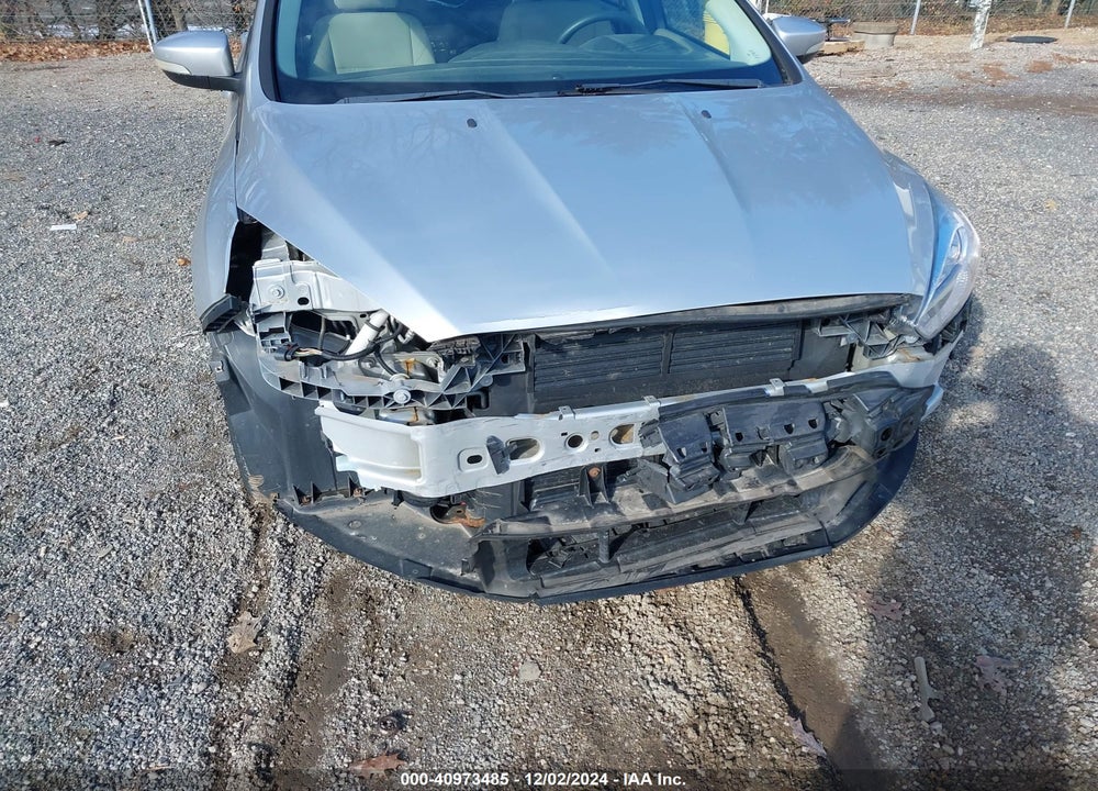 2017 FORD FOCUS SE VIN: 1FADP3K2XHL229007