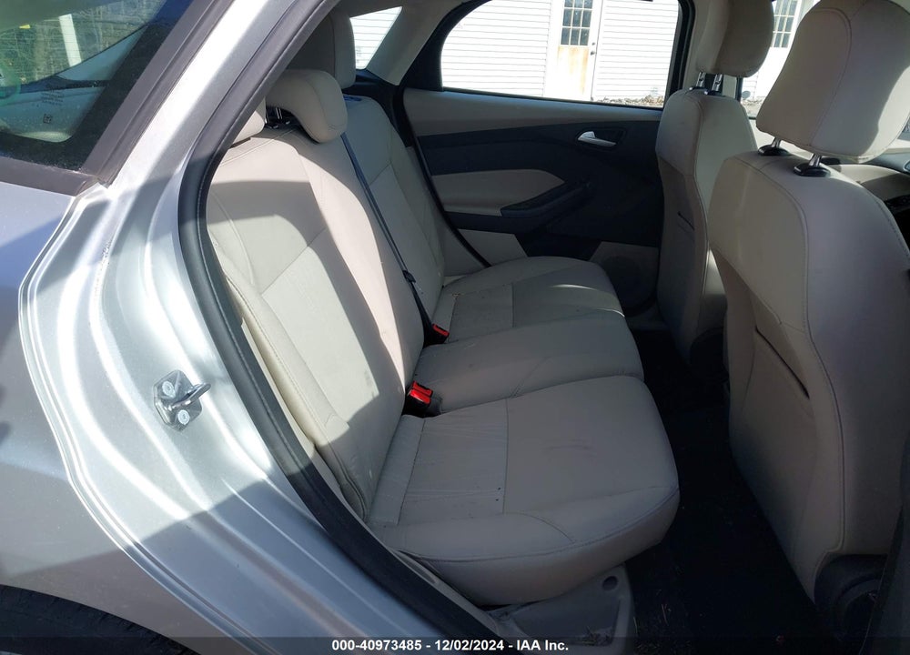 2017 FORD FOCUS SE VIN: 1FADP3K2XHL229007