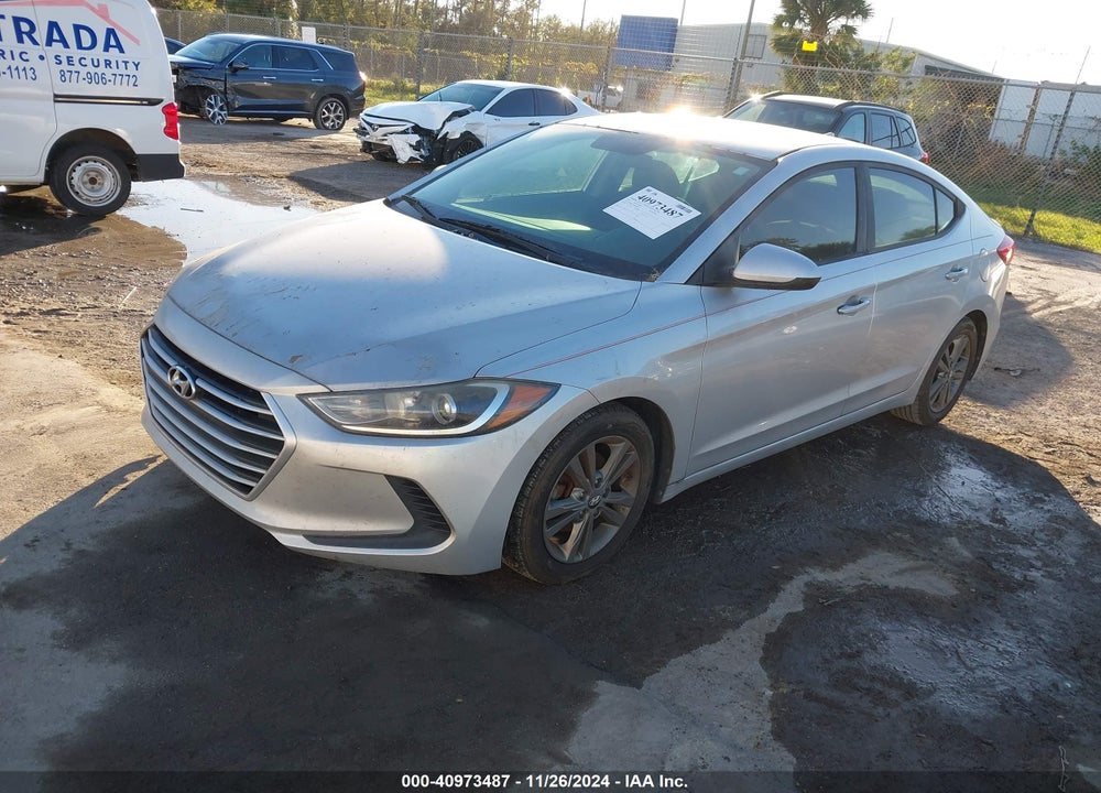 2017 HYUNDAI ELANTRA SE VIN: 5NPD84LF5HH007252