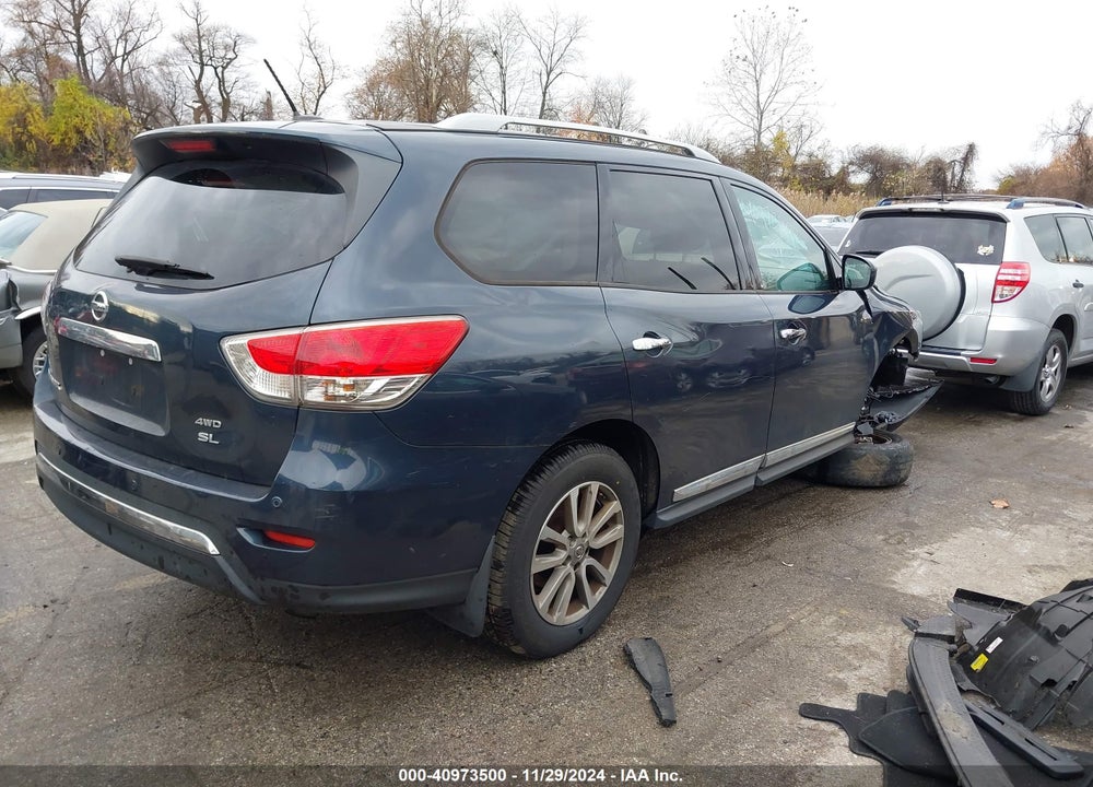 2015 NISSAN PATHFINDER SL VIN: 5N1AR2MMXFC723666