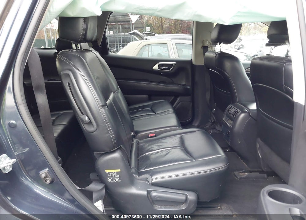2015 NISSAN PATHFINDER SL VIN: 5N1AR2MMXFC723666