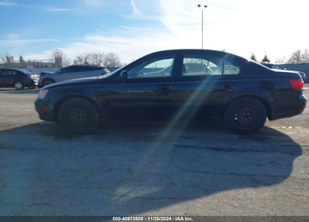 2009 HYUNDAI SONATA GLS VIN: 5NPET46C39H499950