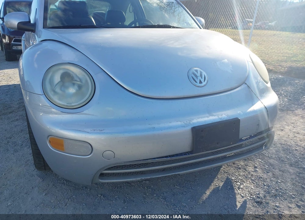 2002 VOLKSWAGEN NEW BEETLE GLX VIN: 3VWDD21C32M457585