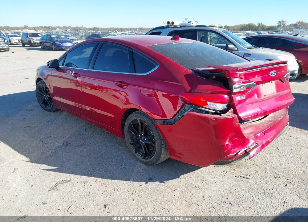 2020 FORD FUSION VIN: 3FA6P0HD2LR227505