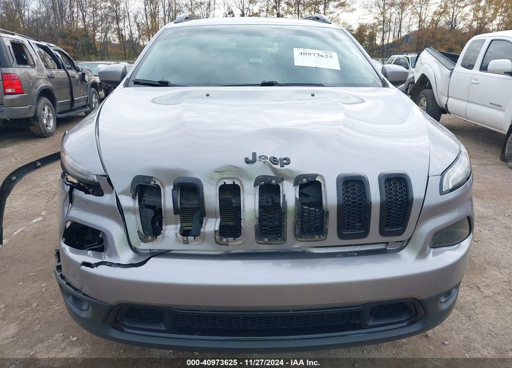 2018 JEEP CHEROKEE LATITUDE 4X4 VIN: 1C4PJMCX7JD507936