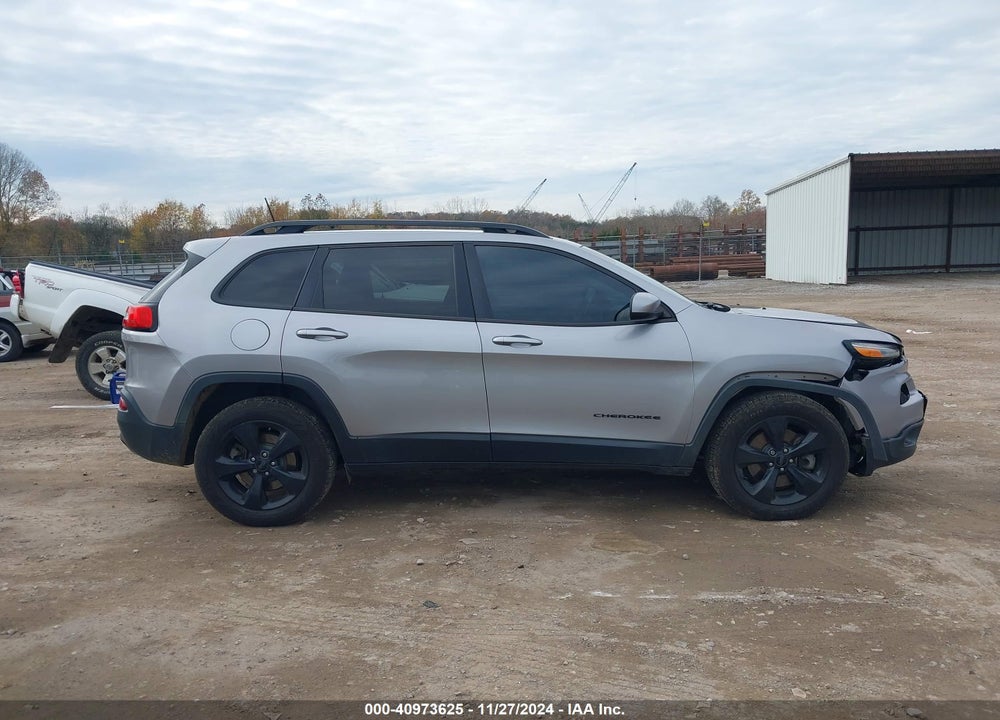 2018 JEEP CHEROKEE LATITUDE 4X4 VIN: 1C4PJMCX7JD507936