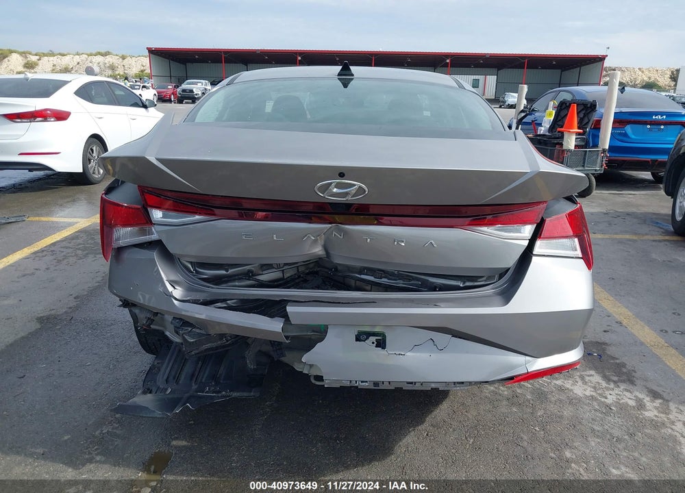 2022 HYUNDAI ELANTRA VIN: KMHLS4AG0NU248206