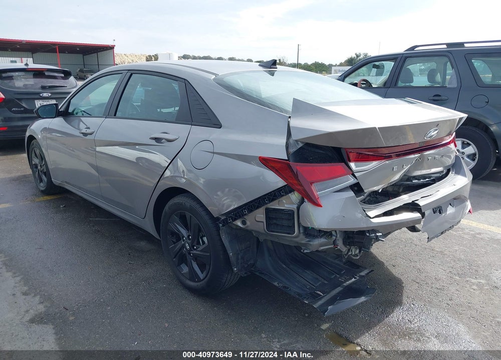 2022 HYUNDAI ELANTRA VIN: KMHLS4AG0NU248206