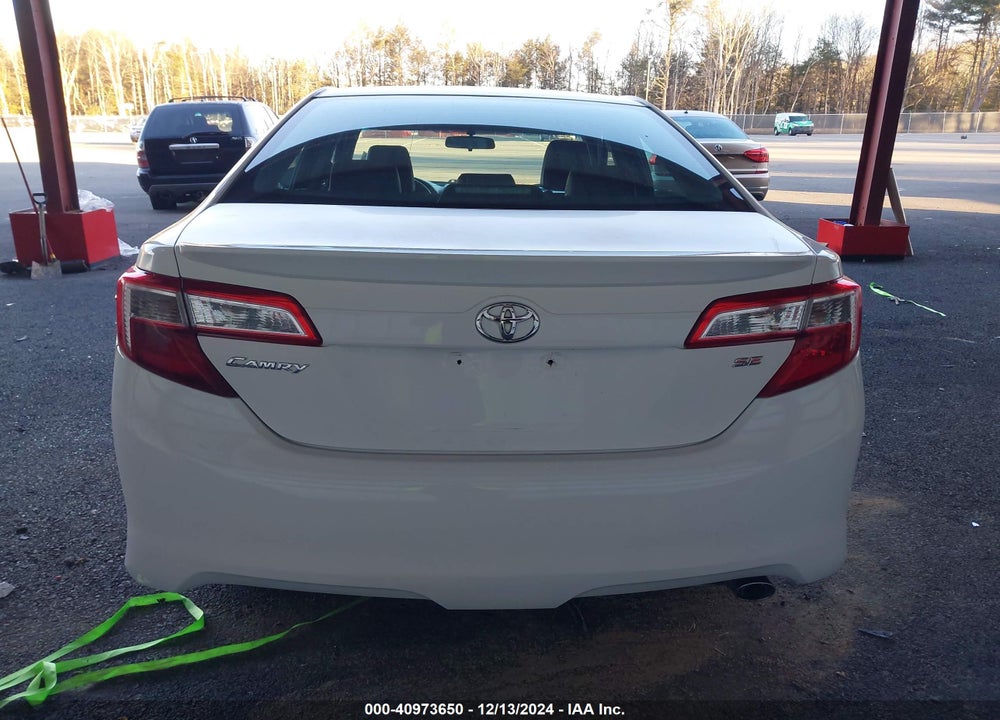 2014 TOYOTA CAMRY SE VIN: 4T1BF1FK9EU749719