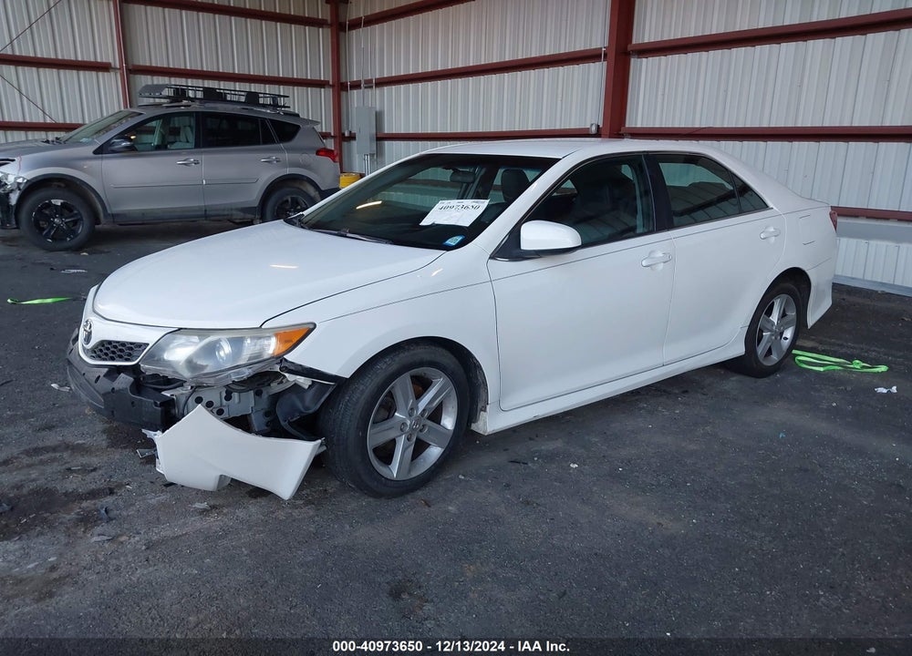 2014 TOYOTA CAMRY SE VIN: 4T1BF1FK9EU749719