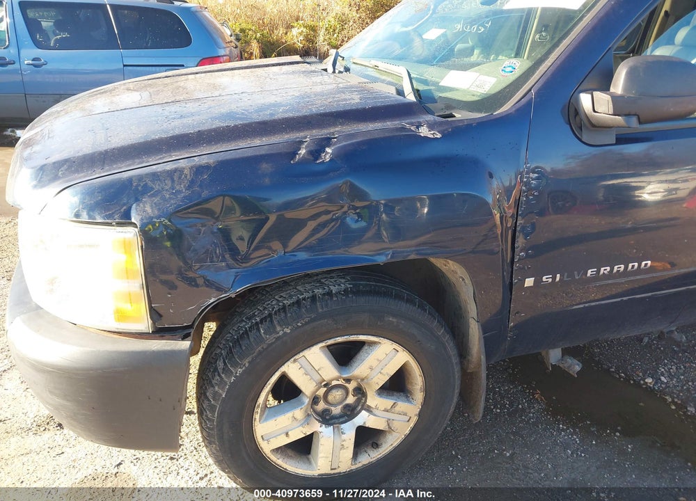 2007 CHEVROLET SILVERADO 1500 LTZ VIN: 2GCEK13MX71683683