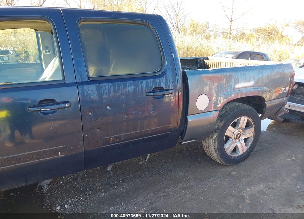 2007 CHEVROLET SILVERADO 1500 LTZ VIN: 2GCEK13MX71683683