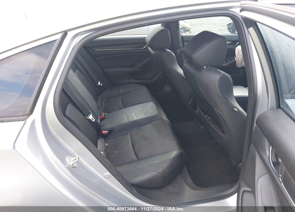 2018 HONDA ACCORD VIN: 1HGCV1F36JA209973