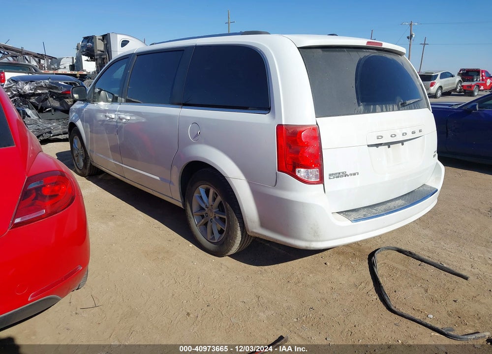 2018 DODGE GRAND CARAVAN SXT VIN: 2C4RDGCG6JR359681