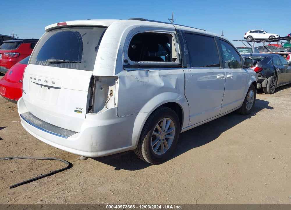2018 DODGE GRAND CARAVAN SXT VIN: 2C4RDGCG6JR359681