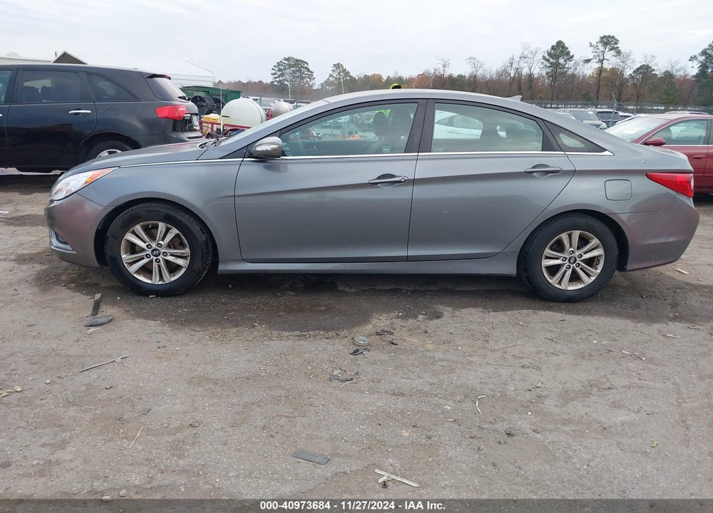 2014 HYUNDAI SONATA VIN: 5NPEB4AC3EH924765