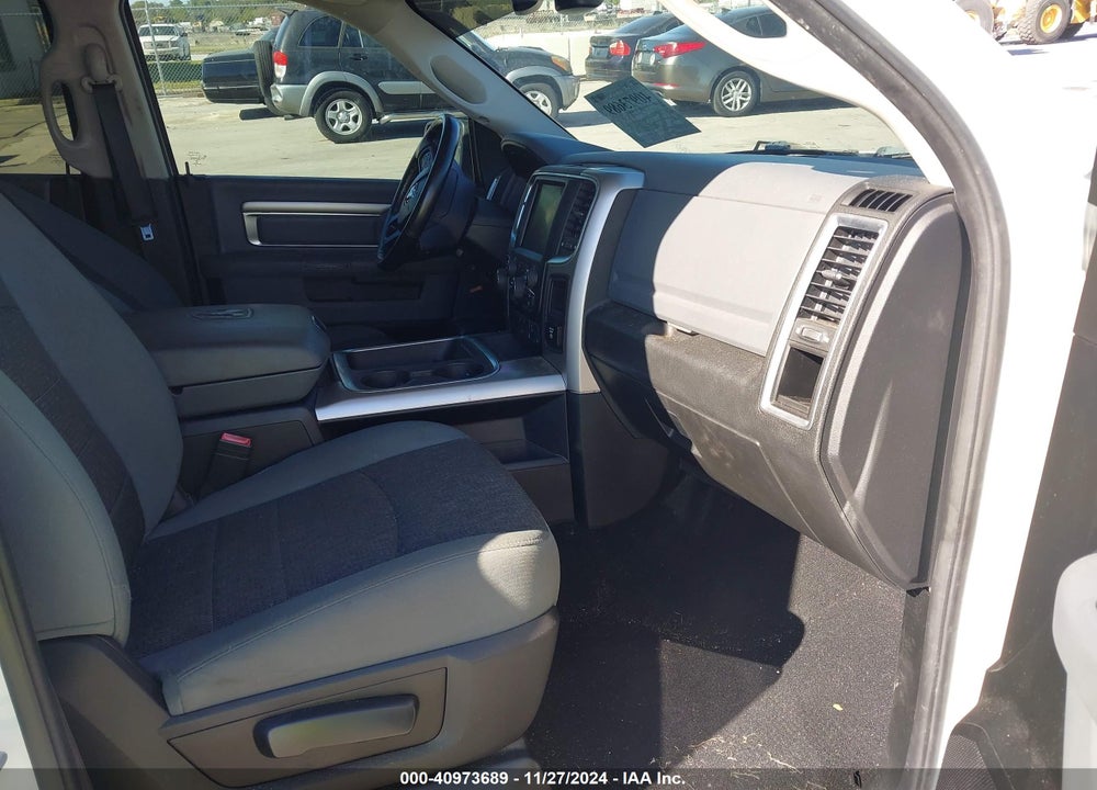 2020 RAM 1500 CLASSIC VIN: 1C6RR6TT4LS133902