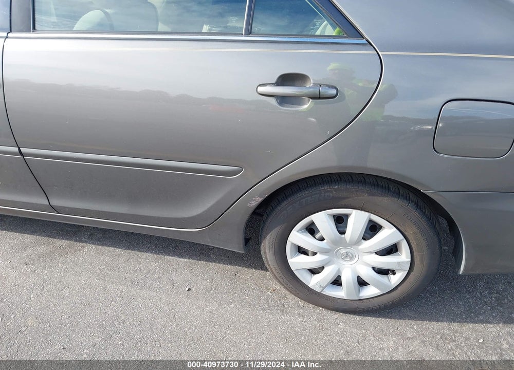 2005 TOYOTA CAMRY LE VIN: 4T1BE32K65U612466