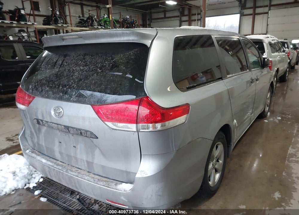2011 TOYOTA SIENNA BASE V6 VIN: 5TDZK3DC2BS010567