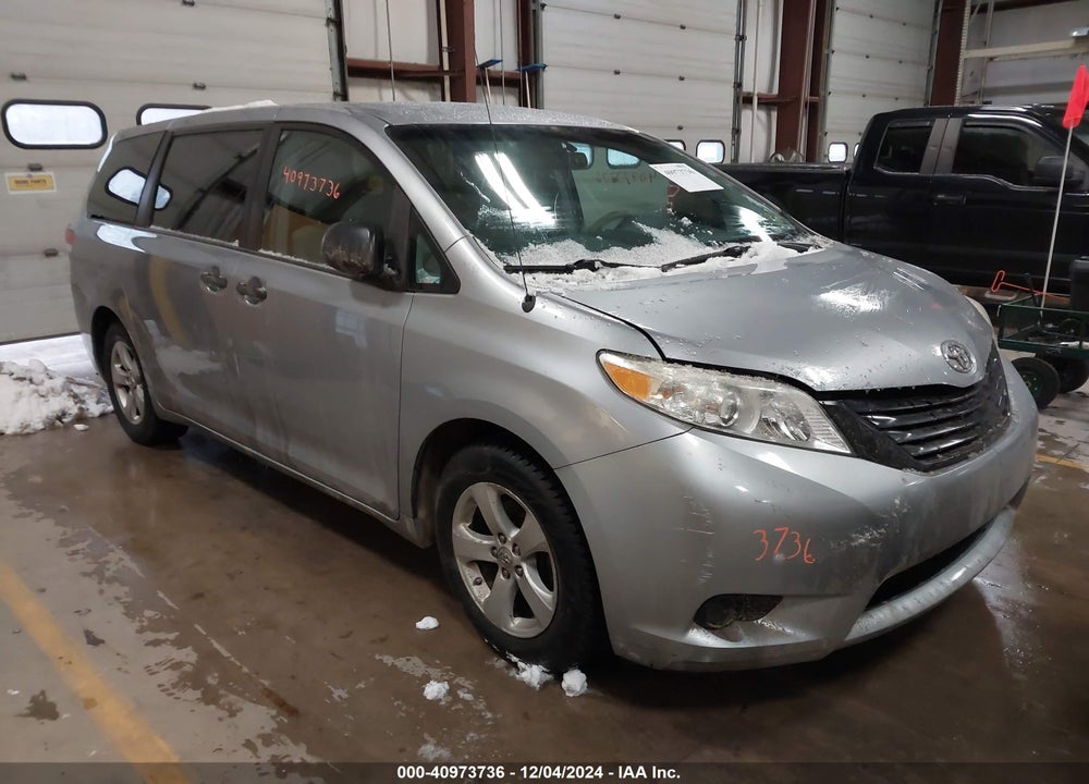 2011 TOYOTA SIENNA BASE V6 VIN: 5TDZK3DC2BS010567
