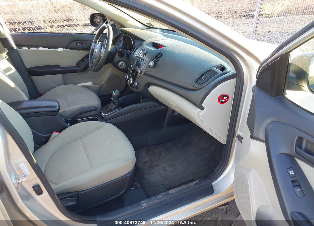 2012 KIA FORTE EX VIN: KNAFU4A25C5588469
