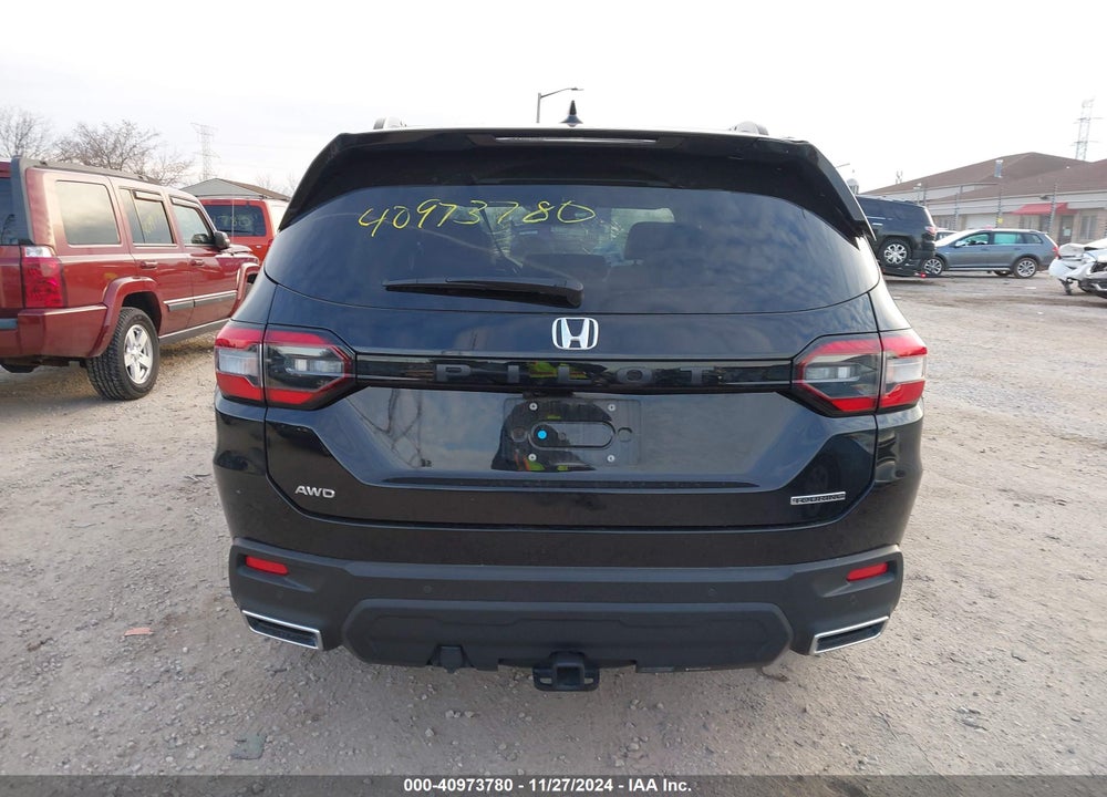 2024 HONDA PILOT VIN: 5FNYG1H72RB007519