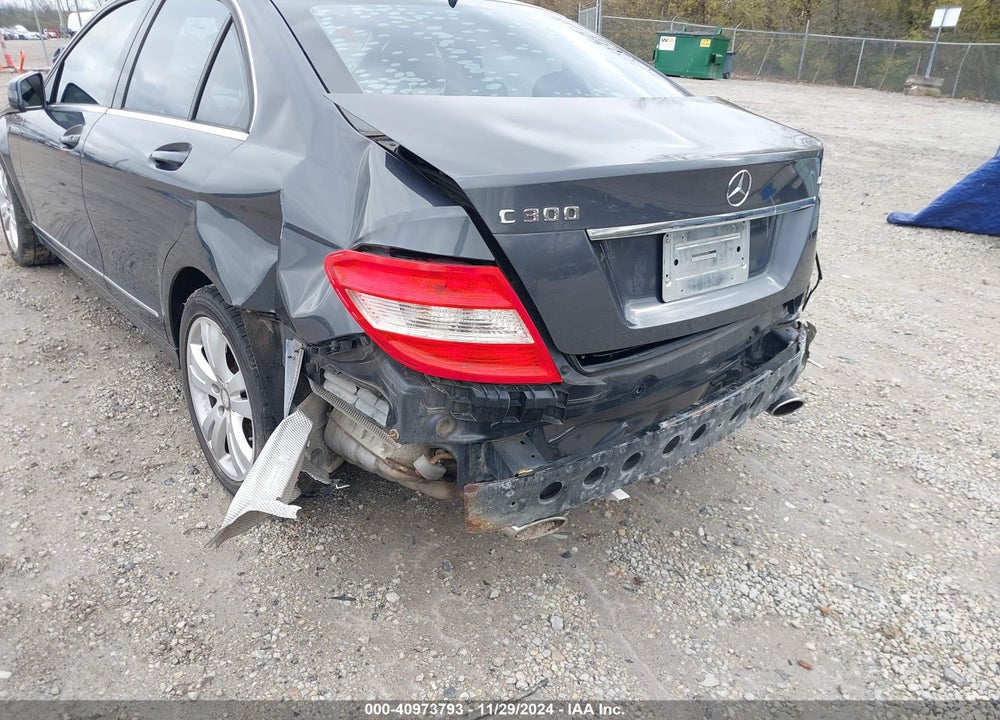 2010 MERCEDES-BENZ C 300 LUXURY 4MATIC/SPORT 4MATIC VIN: WDDGF8BB5AR127923
