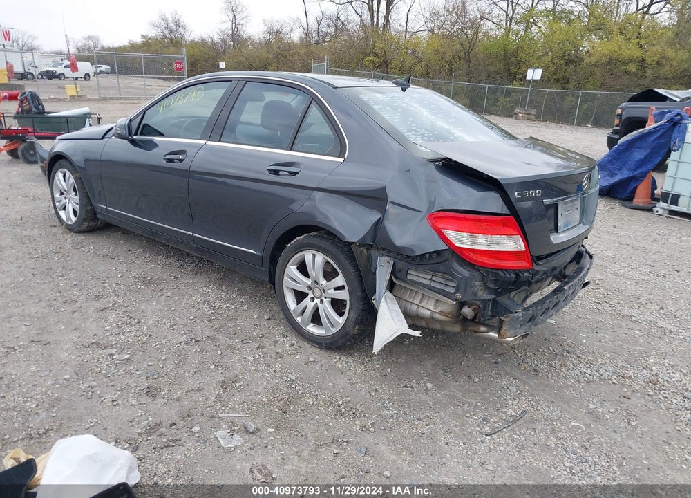 2010 MERCEDES-BENZ C 300 LUXURY 4MATIC/SPORT 4MATIC VIN: WDDGF8BB5AR127923