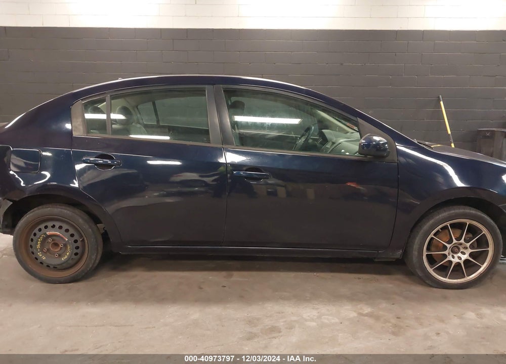 2009 NISSAN SENTRA 2.0S VIN: 3N1AB61E19L616353