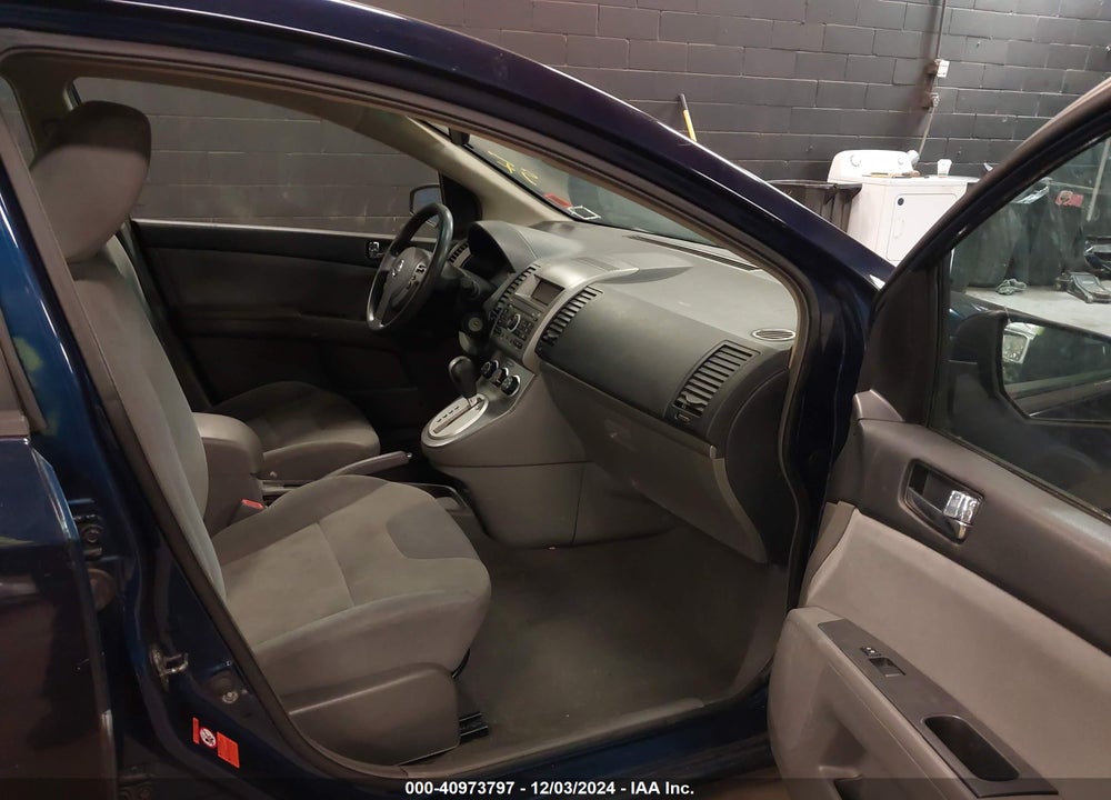 2009 NISSAN SENTRA 2.0S VIN: 3N1AB61E19L616353