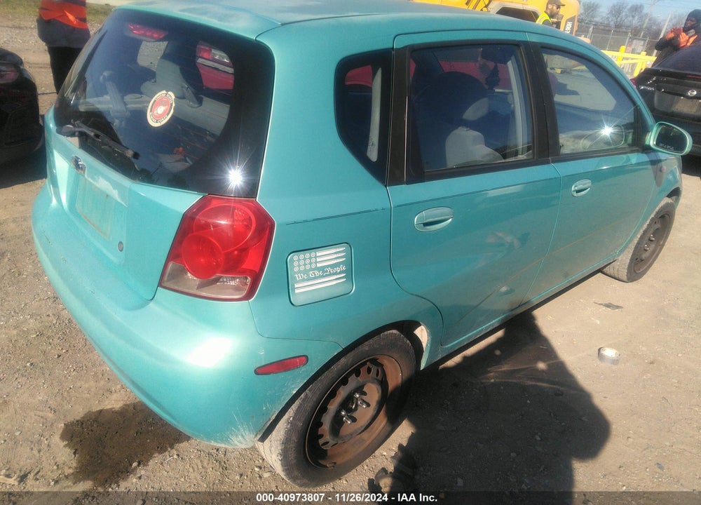 2005 CHEVROLET AVEO LS VIN: KL1TD62675B299513