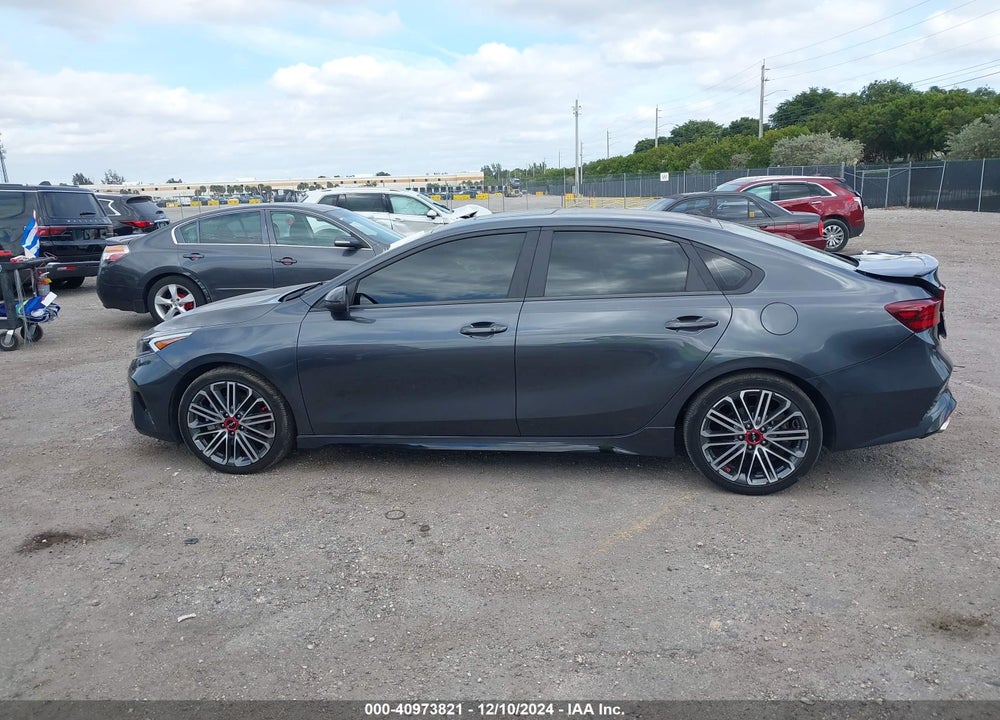 2022 KIA FORTE GT VIN: 3KPF44AC8NE451576