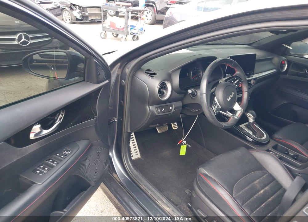 2022 KIA FORTE GT VIN: 3KPF44AC8NE451576