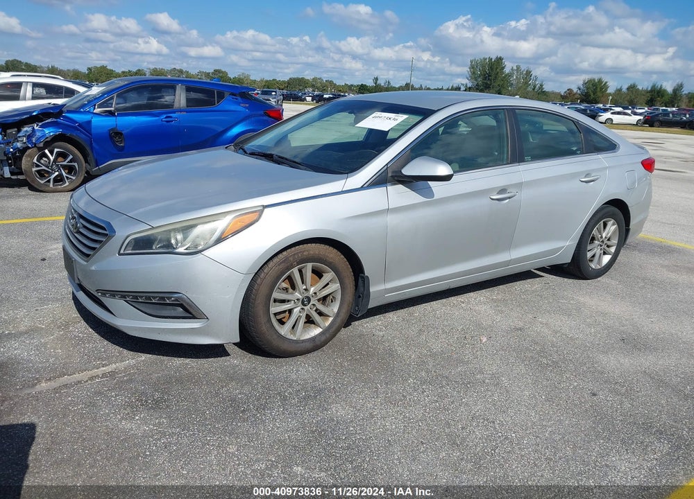 2015 HYUNDAI SONATA SE VIN: 5NPE24AF6FH193146