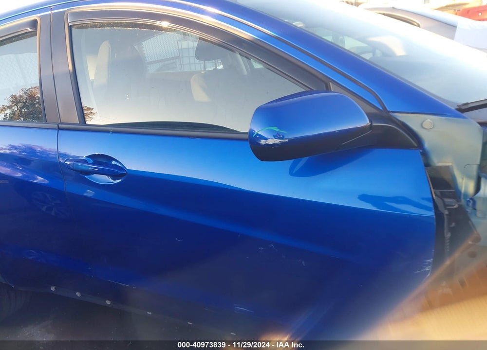 2018 HONDA HR-V LX VIN: 3CZRU6H32JM712449