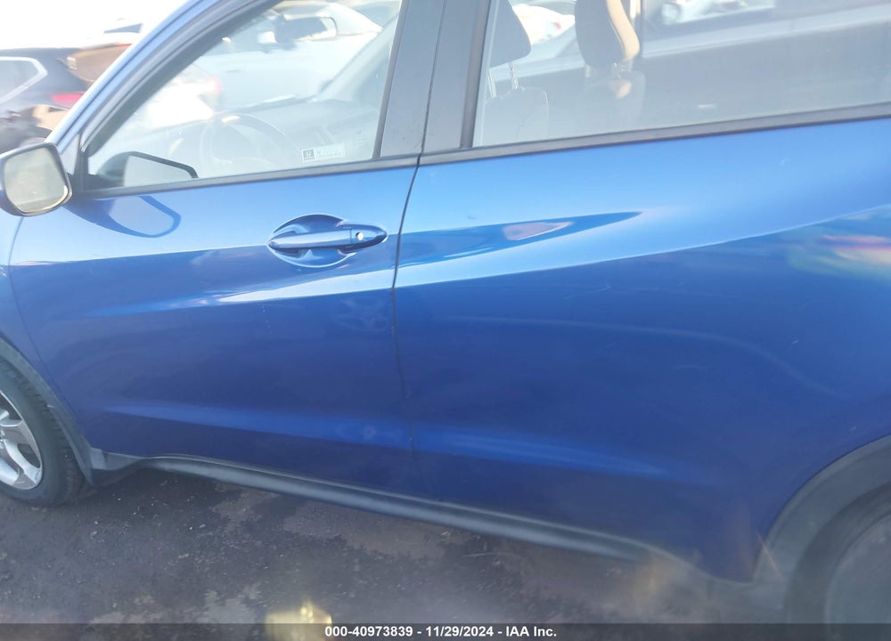 2018 HONDA HR-V LX VIN: 3CZRU6H32JM712449