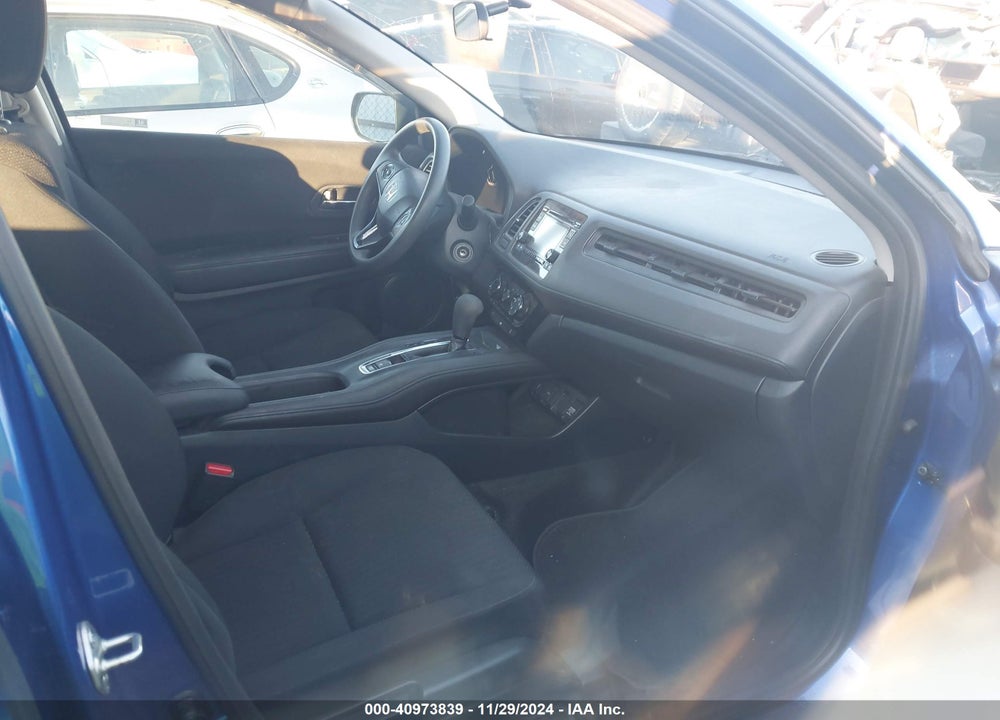 2018 HONDA HR-V LX VIN: 3CZRU6H32JM712449