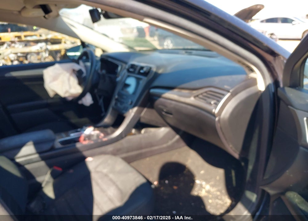 2020 FORD FUSION VIN: 3FA6P0HDXLR149796