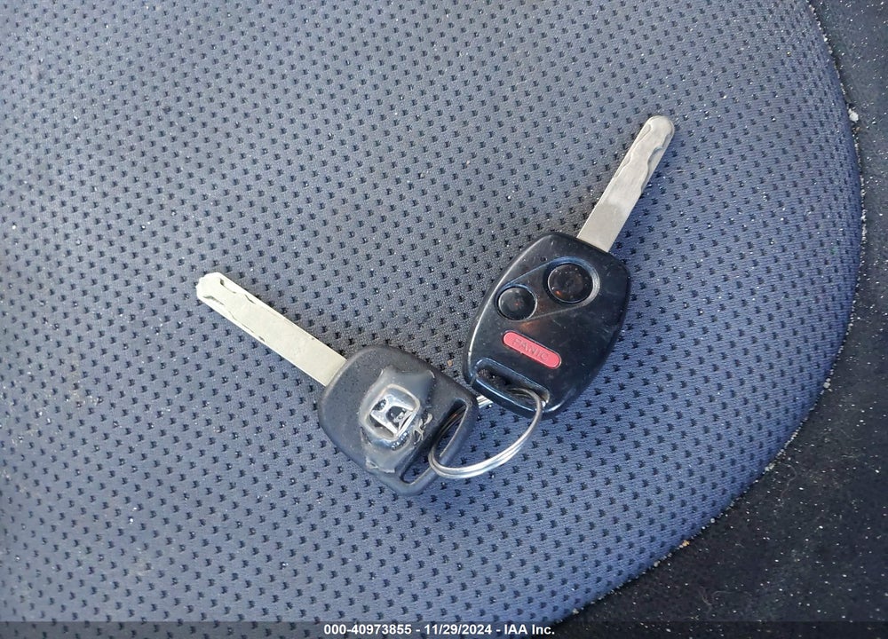 2007 HONDA FIT SPORT VIN: JHMGD38627S053924